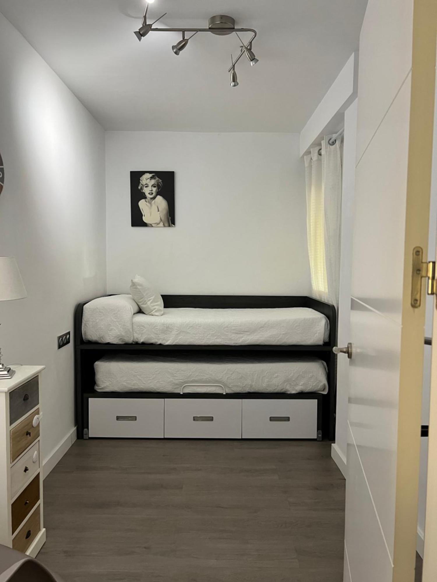 Nuevo!! Apartamento Lujo&Confort. Parking Seville Exterior photo